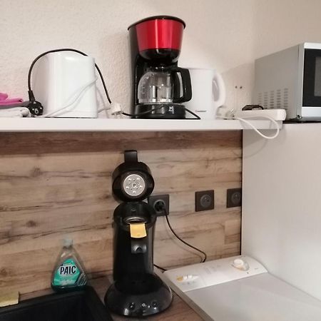 Joyeuse, Superbe Appartement D'Environs 30M2. 외부 사진