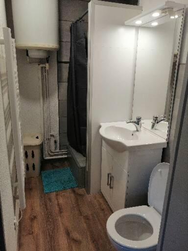 Joyeuse, Superbe Appartement D'Environs 30M2. 외부 사진